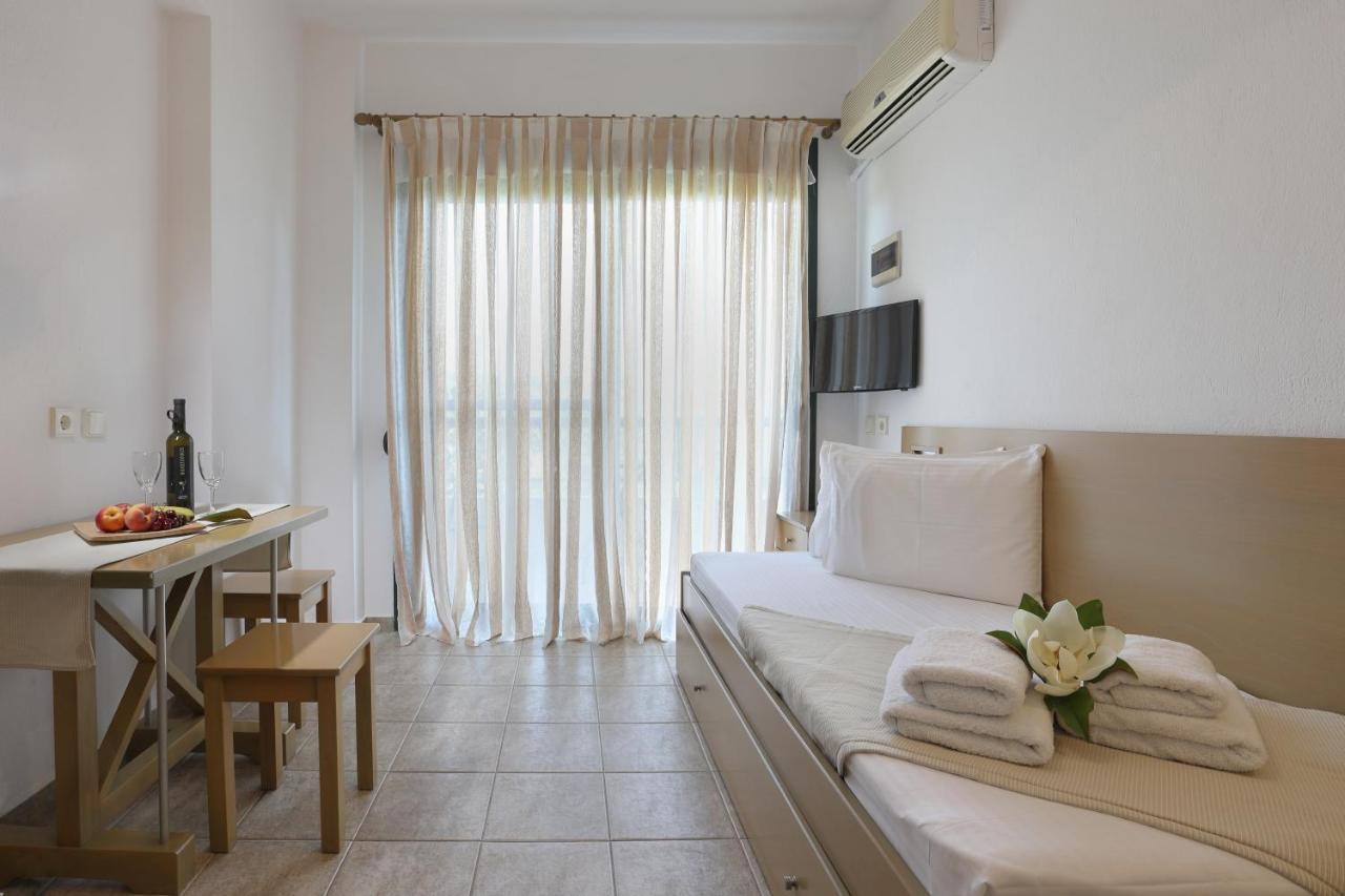 Maistrali Apartments Ormos Panagias Extérieur photo