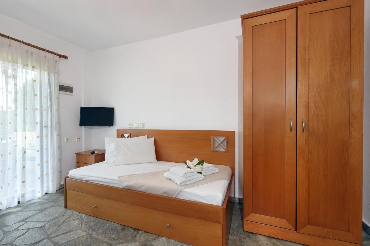 Maistrali Apartments Ormos Panagias Extérieur photo