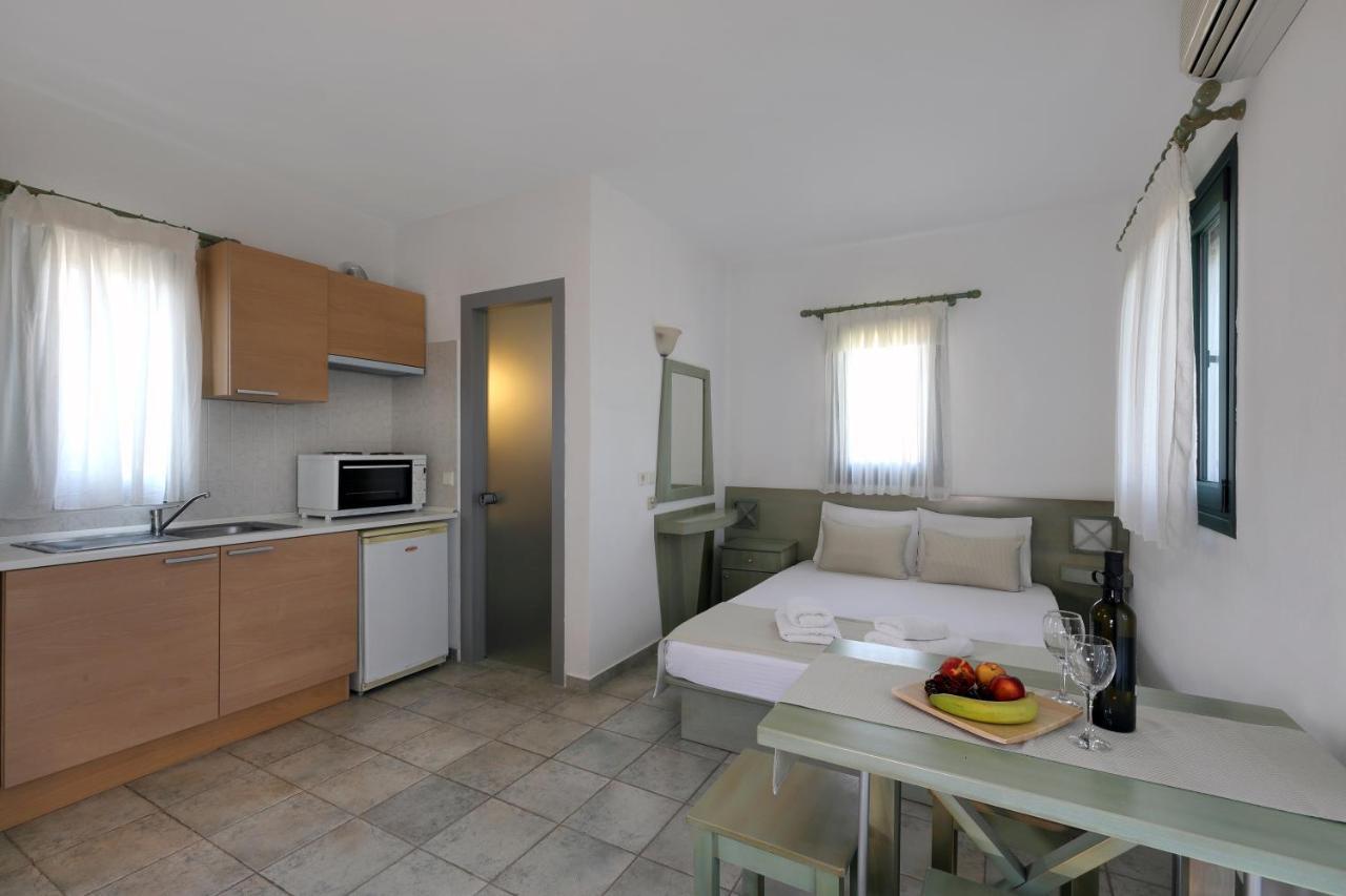 Maistrali Apartments Ormos Panagias Extérieur photo