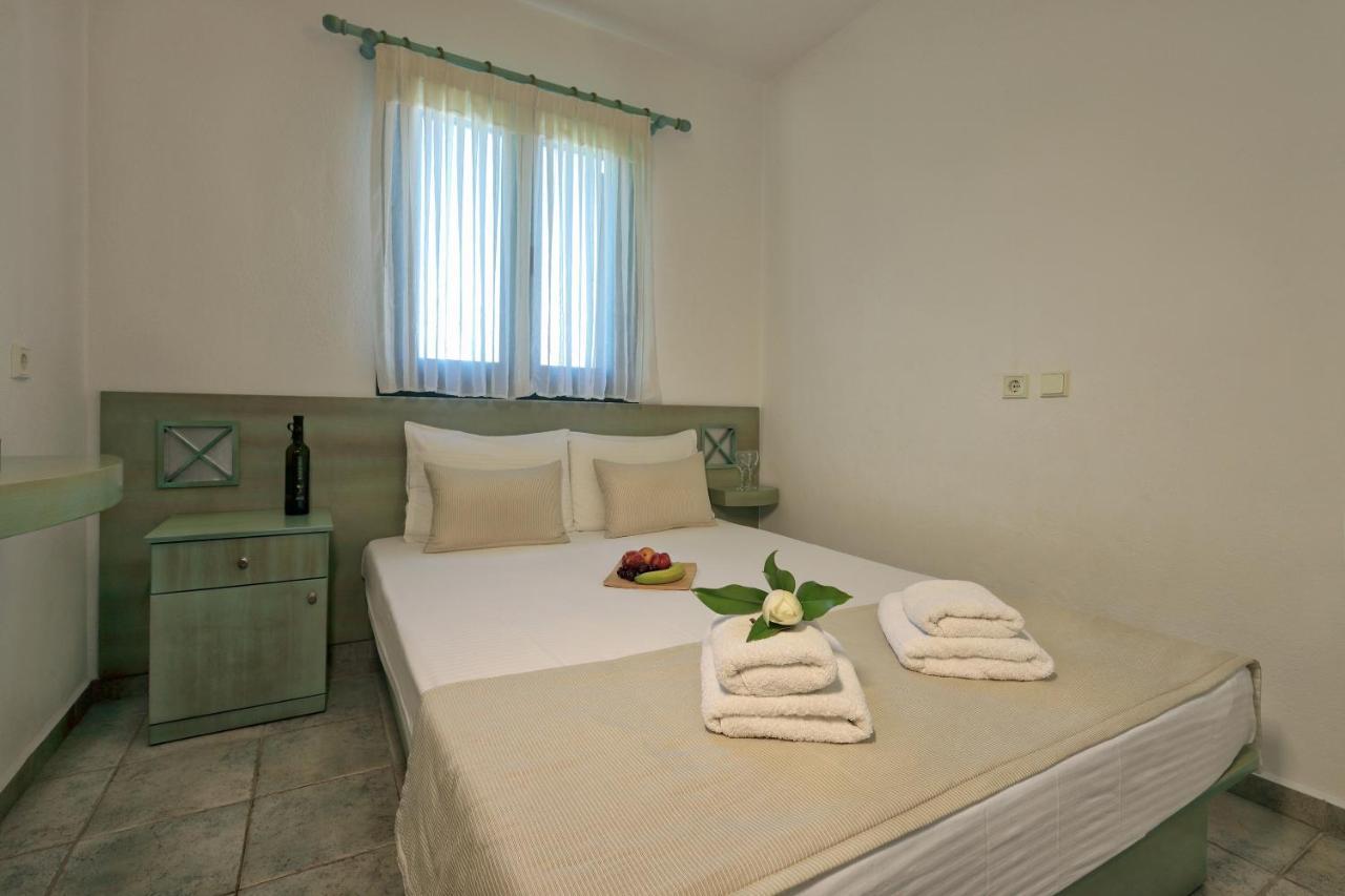 Maistrali Apartments Ormos Panagias Extérieur photo